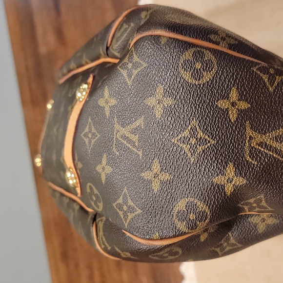 Authentic Louis Vuitton Gallirea PM bag🤩 - Picture 6 of 15